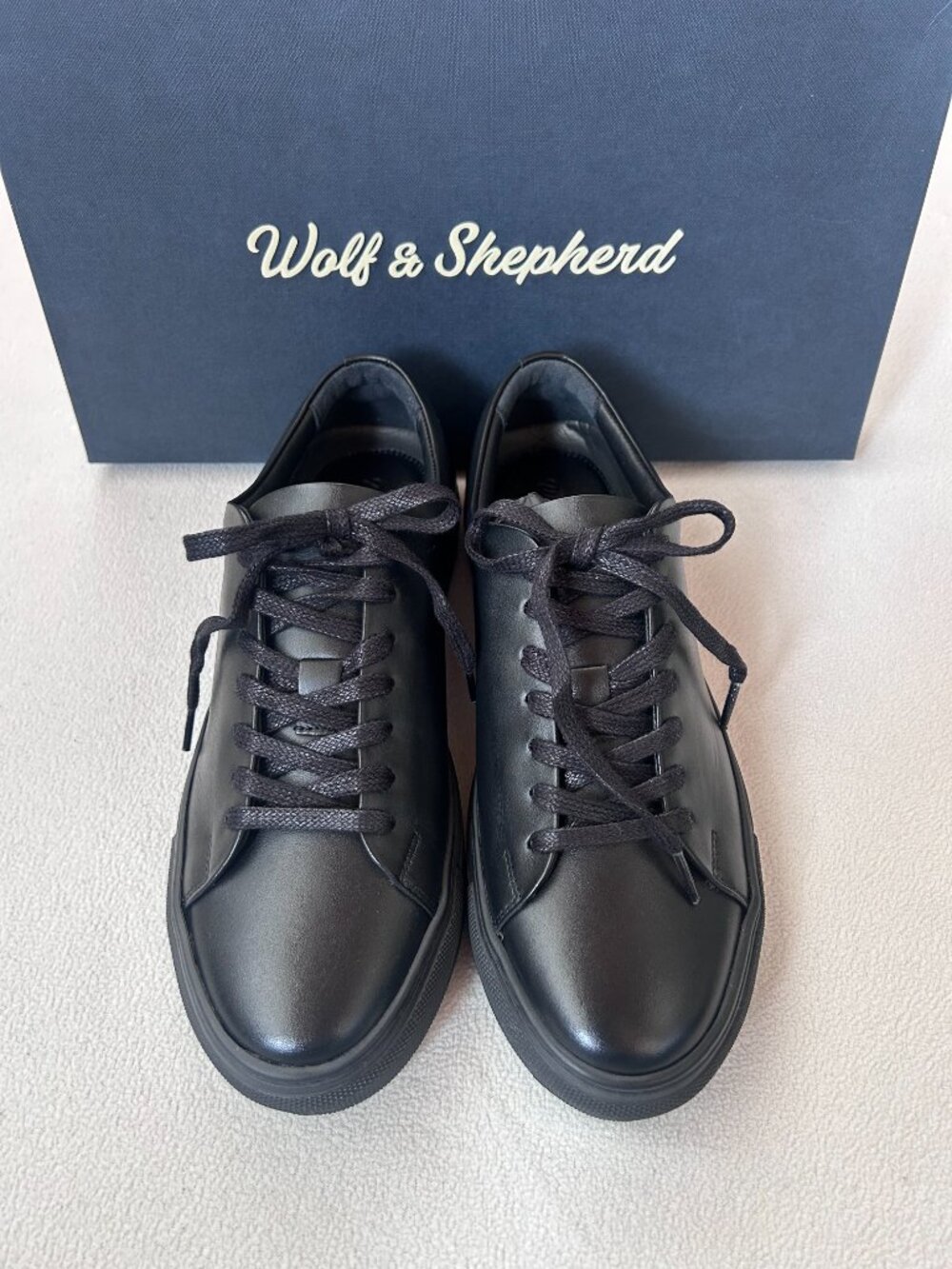 Wolf & Shepherd Black Leather Low-Top Sneakers | Men's Size 6D | Original Box